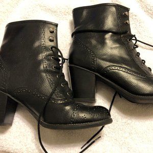 Bass Womens Boots-ankle Lace Up-"Esther"